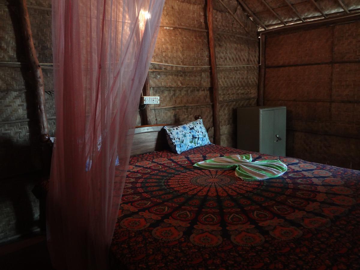 Silent Resort Мандрем Екстериор снимка
