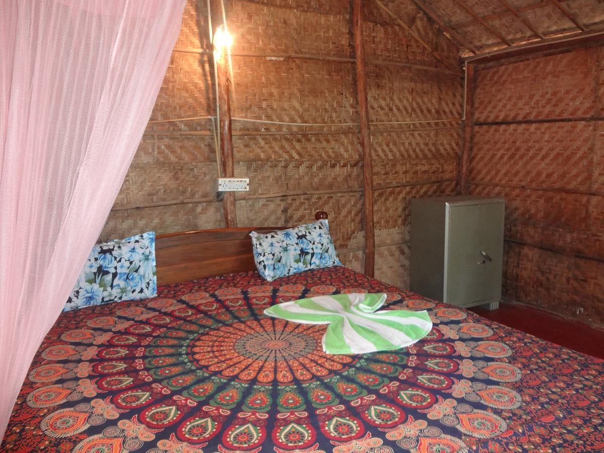 Silent Resort Мандрем Екстериор снимка